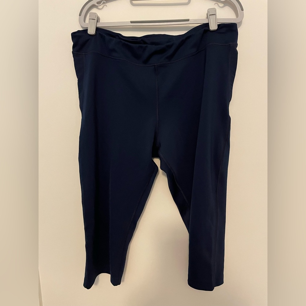 Reebok capri plus size leggings